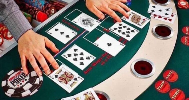 Nếu như bạn có kinh nghiệm chơi poker thì sẽ có cơ hội thắng cực lớn